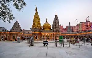 Varanasi_Prayagraj_sightseeing_1690530372622.jpeg